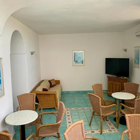 Casa 2*